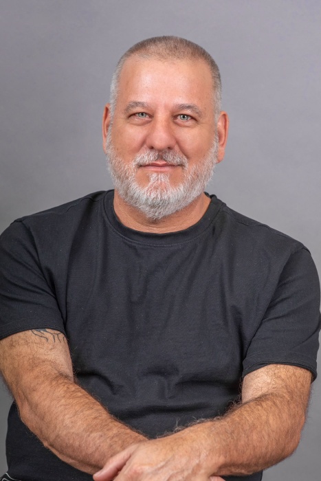צביקה שנקר
